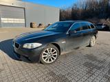 BMW 520i 184PS 2.0 Touring 67301 - BMW: mit Navigationssystem, 5.0