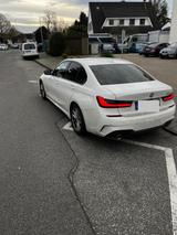 BMW 330i M Sport Automatic M Sport - BMW 330 in Düsseldorf