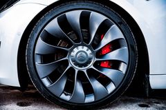 TESLA Model 3 Performance AWD Facelift KW V3 Fahrwerk