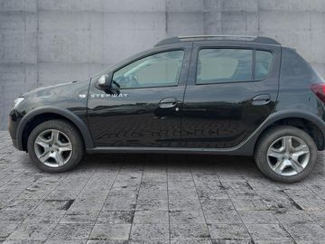 Dacia Sandero Stepway Prestige TCe 90 PS Navigationssy