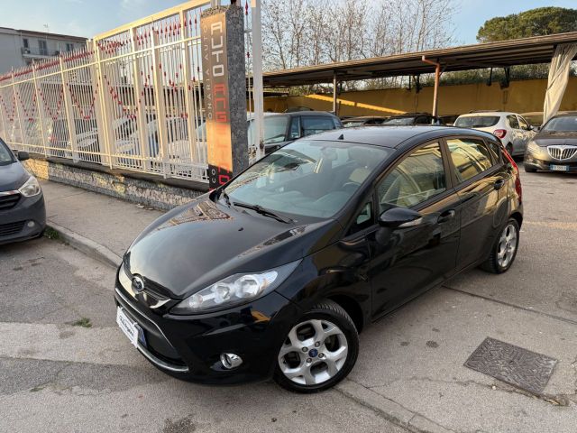 Ford Fiesta 1.4 5 porte Bz.- GPL Titanium