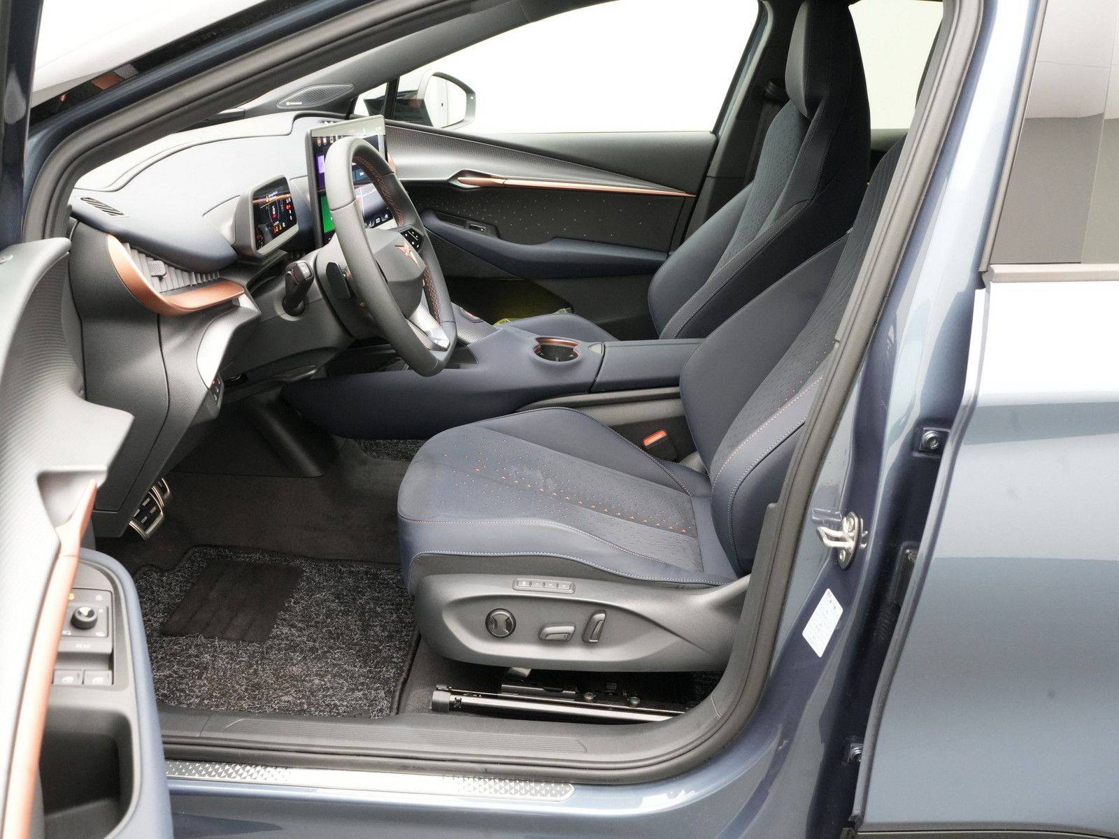 Cupra Tavascan - Bild 10