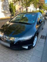 Honda civic im Guten Zustand - Honda Civic Gebrauchtwagen in Dresden