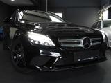 Mercedes-Benz C 300 D T/PANO/LED/AHK