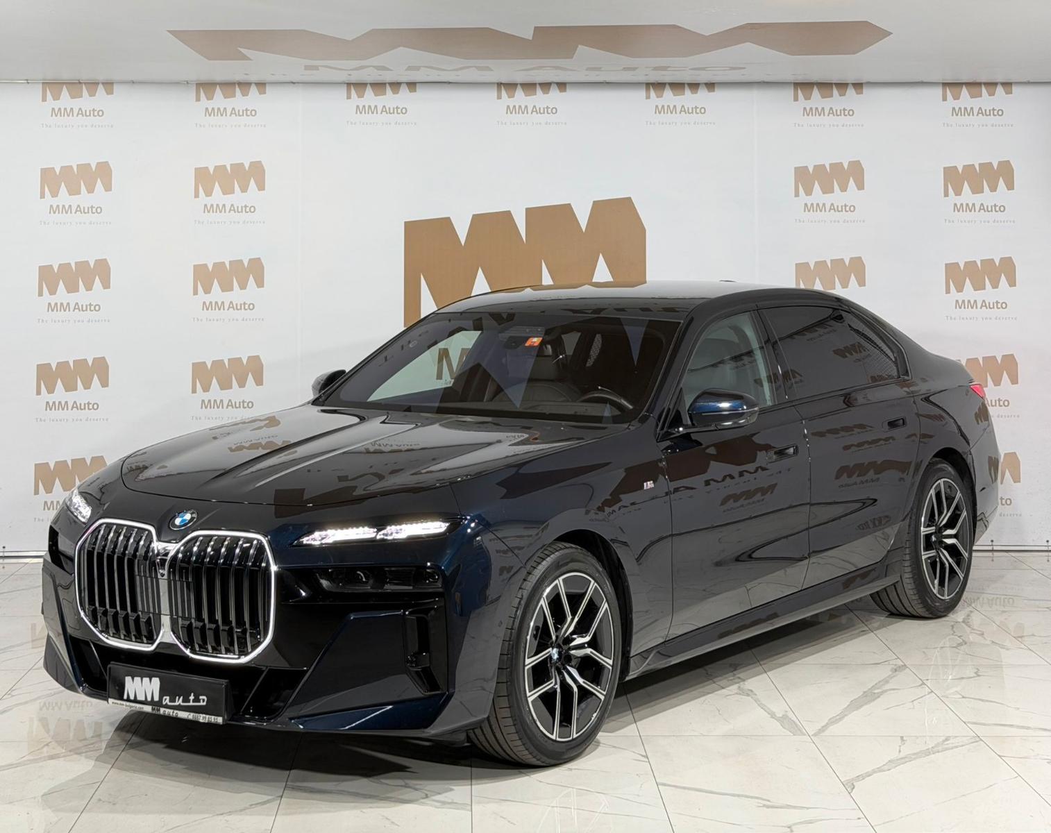 BMW 740 d xDrive M Sport Pano Sky Lounge