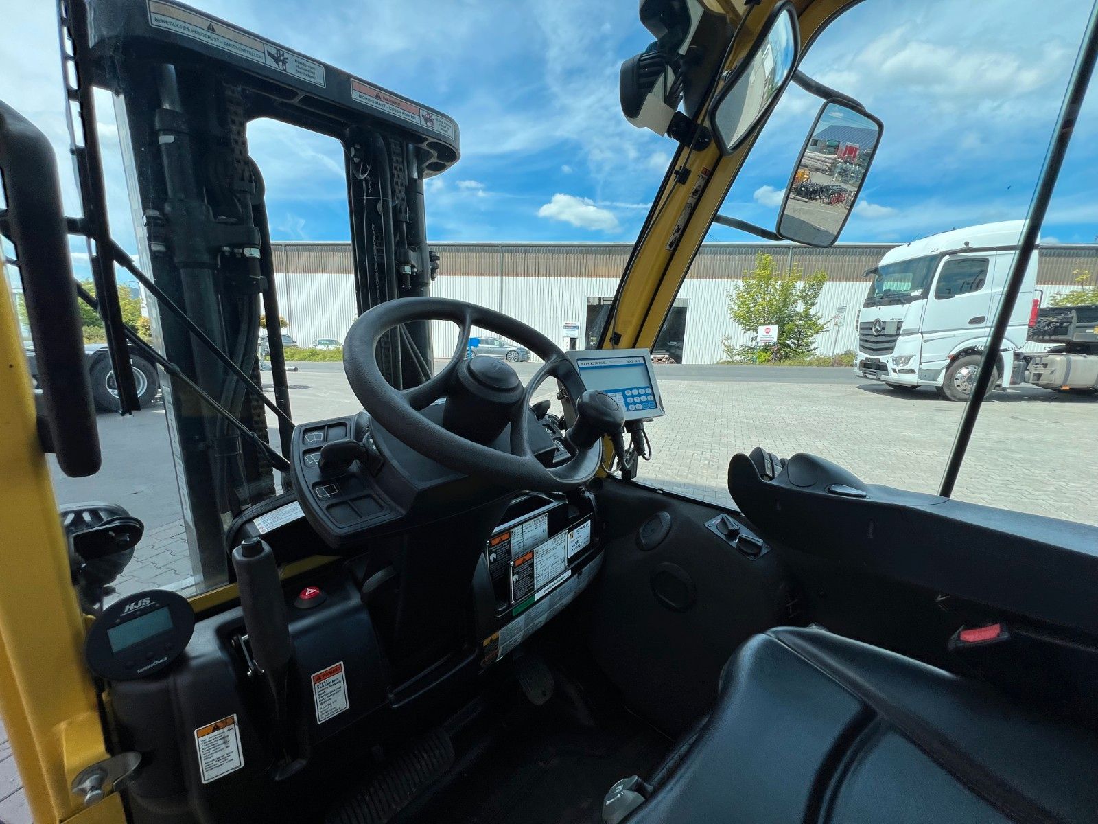 Fahrzeugabbildung Hyster H1.6 FT / Verstellgerät / HH: 4.45m / nur 812h