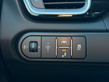 Kia Ceed GT 1.6 T-GDI DCT7 Memory Navi AHK abnehmbar