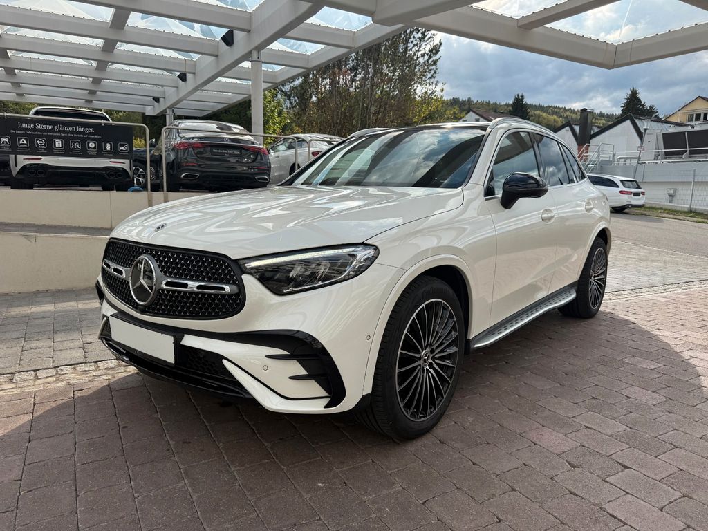 Image of Mercedes-Benz GLC 220
