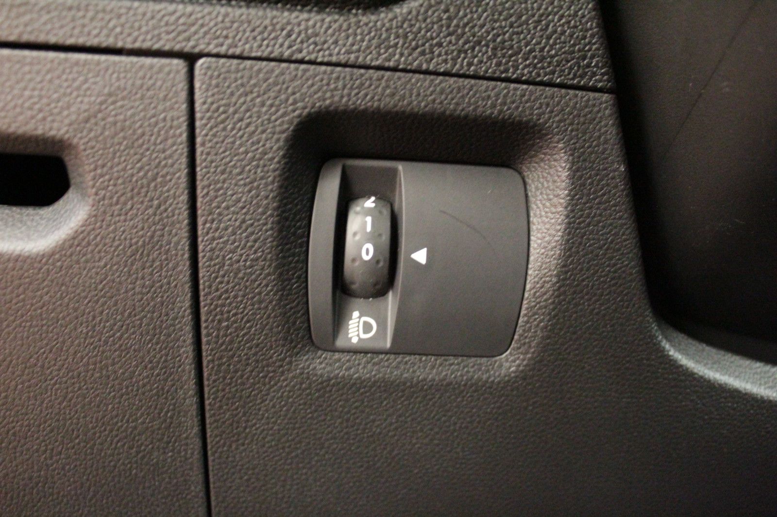 Fahrzeugabbildung Dacia Sandero TCe 90 Expression*Winterpaket*15418*