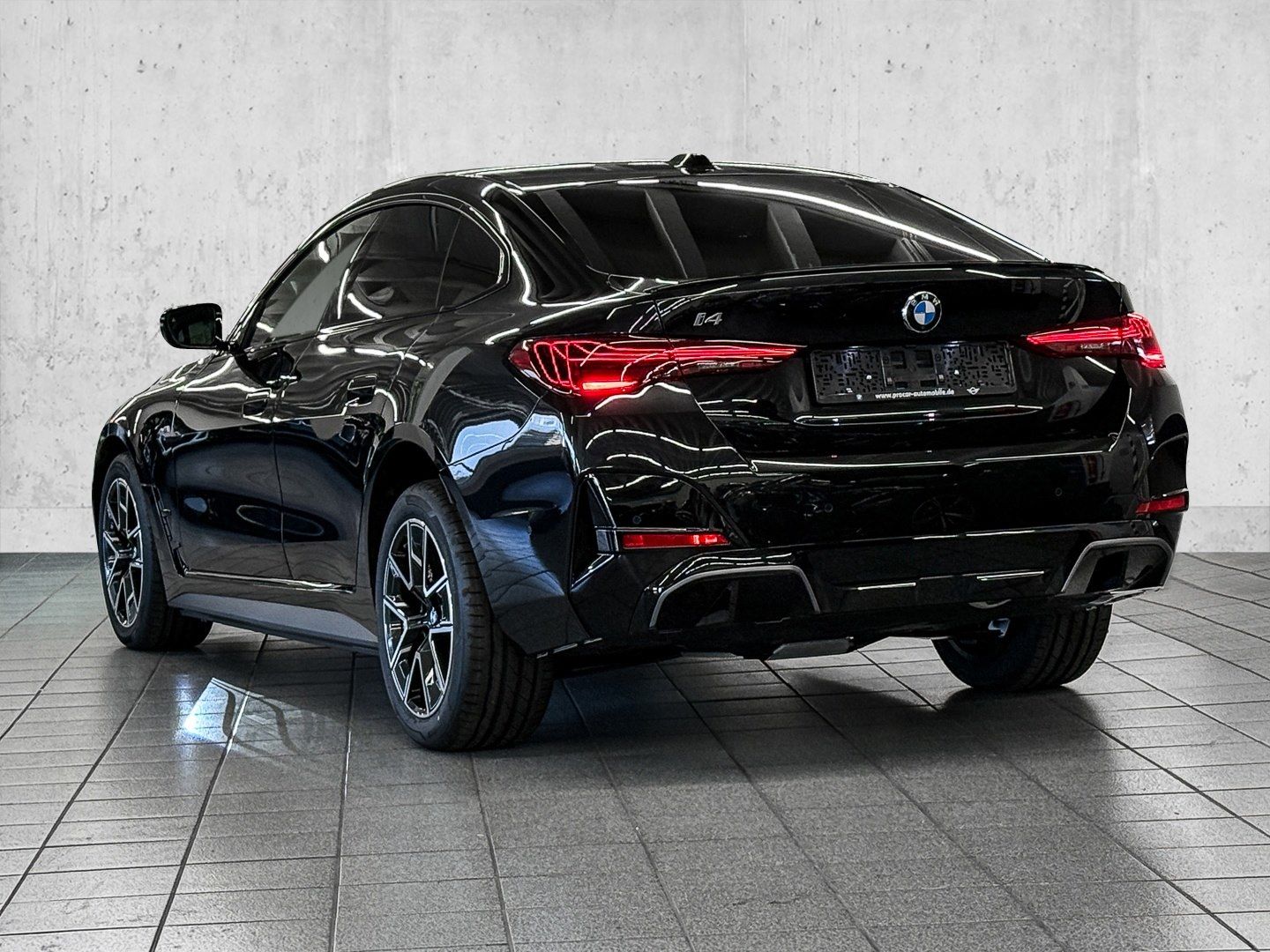 BMW i4 - Bild 2