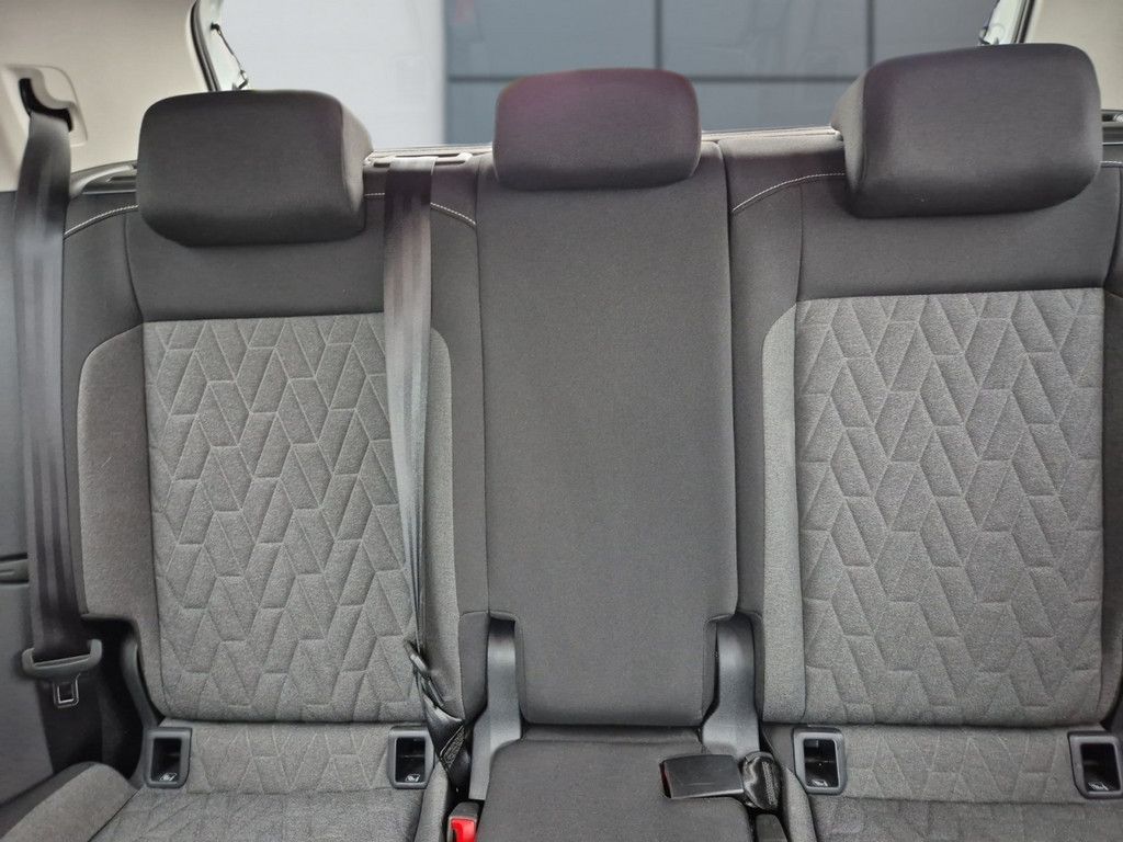 T-Cross 1.0 TSI Life *LED*AHK*REAR VIEW*SHZ*PDC*