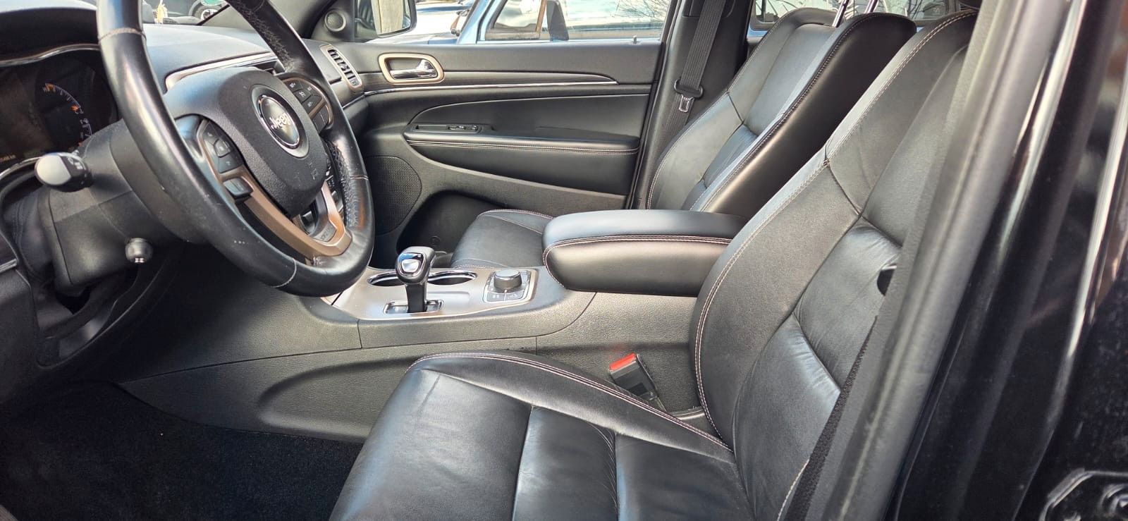 Fahrzeugabbildung Jeep Grand Cherokee 3.0 CRD Limited HU2026