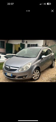 Opel Corsa 1.2 3 porte Sport