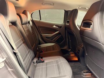 صورة مصغرة 12 لـ 2014 Mercedes-BENZ GLA