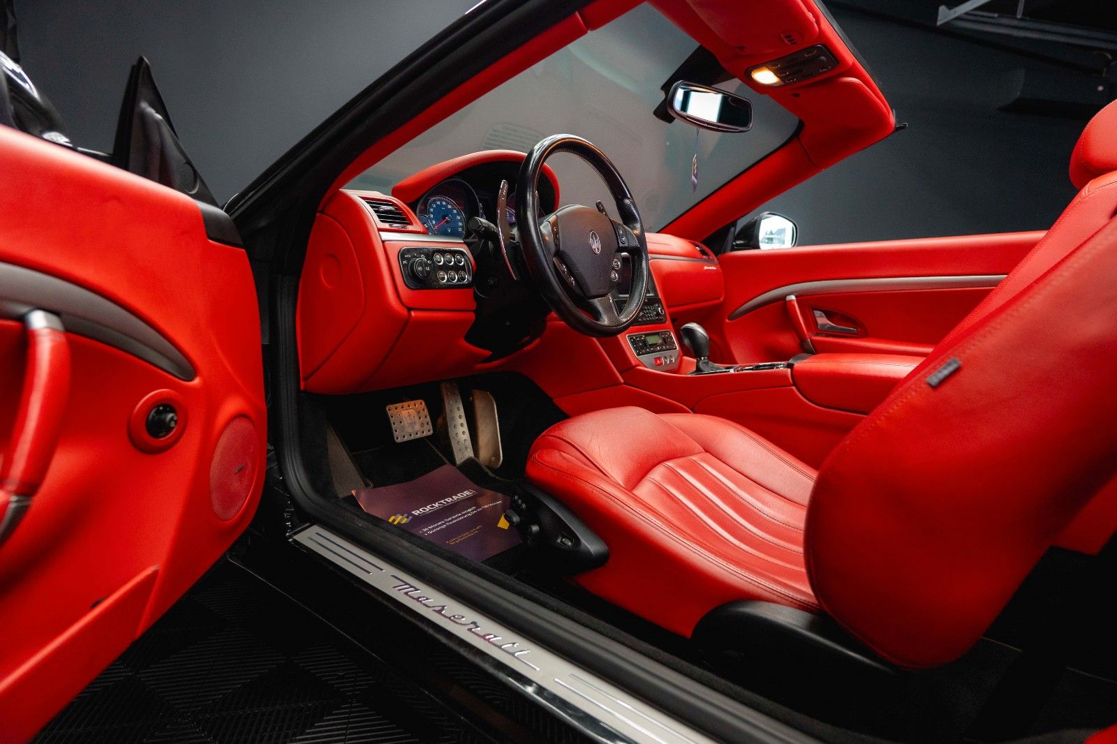 Fahrzeugabbildung Maserati GranCabrio Sport 4.7 V8 Ferrari *Unfallfrei*BOSE