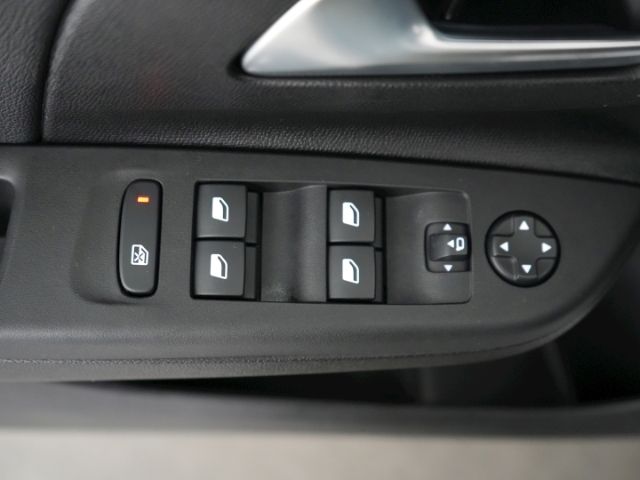 Corsa F FACELIFT HYBRID GS eDCT+LED MATRIX+NAVI+