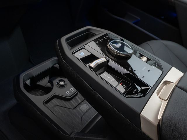 Foto Nummer 21: BMW iX