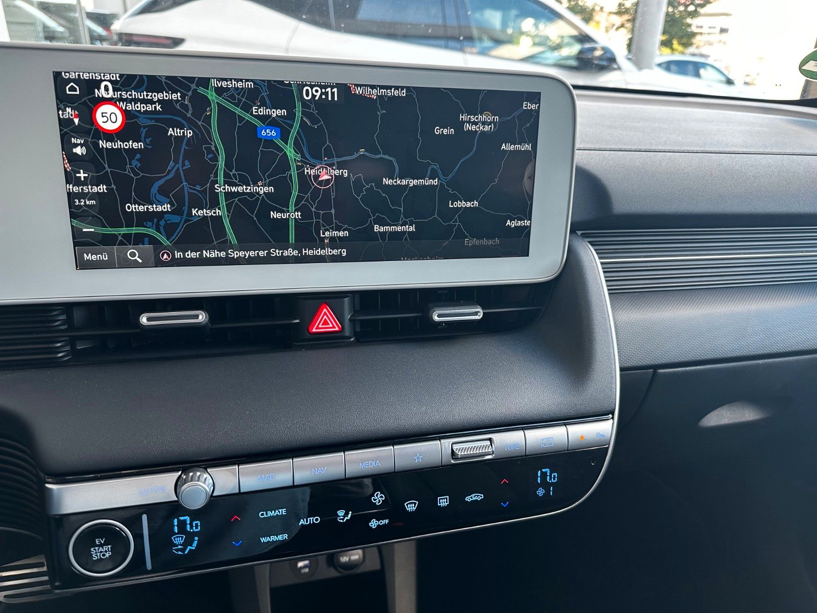 Fahrzeugabbildung Hyundai IONIQ 5 Uniq Elektro 72,6 kWh 217PS Bose!