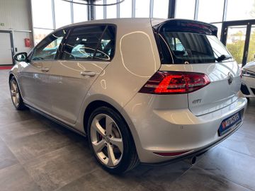 Volkswagen Golf VII Lim. GTI BMT *1.HAND*NAVI*TEMP*PDC*