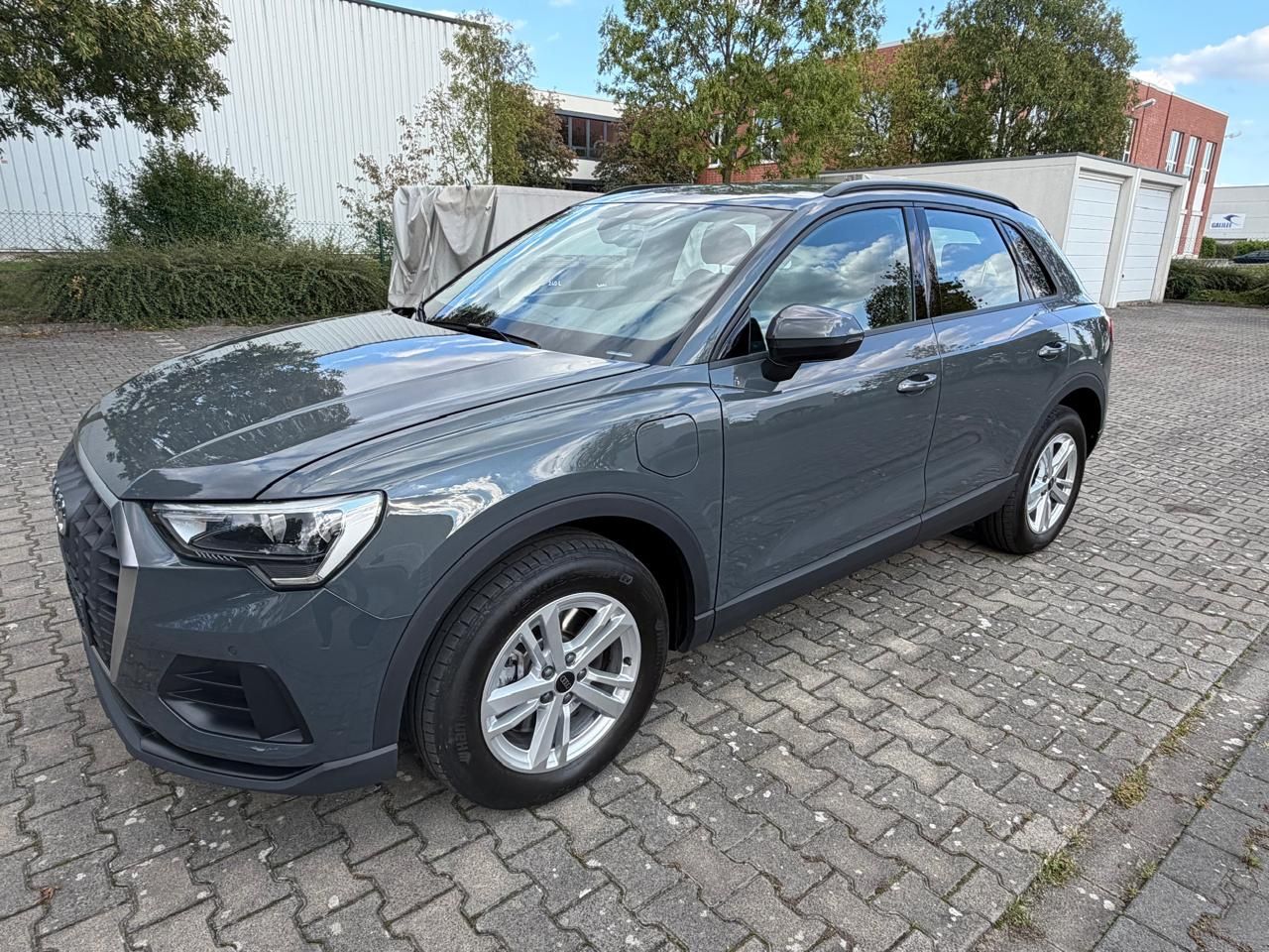 Audi Q3 45 TFSIe Hybrid LED NAVI S Line KAMERA TOTWIN imagem 2