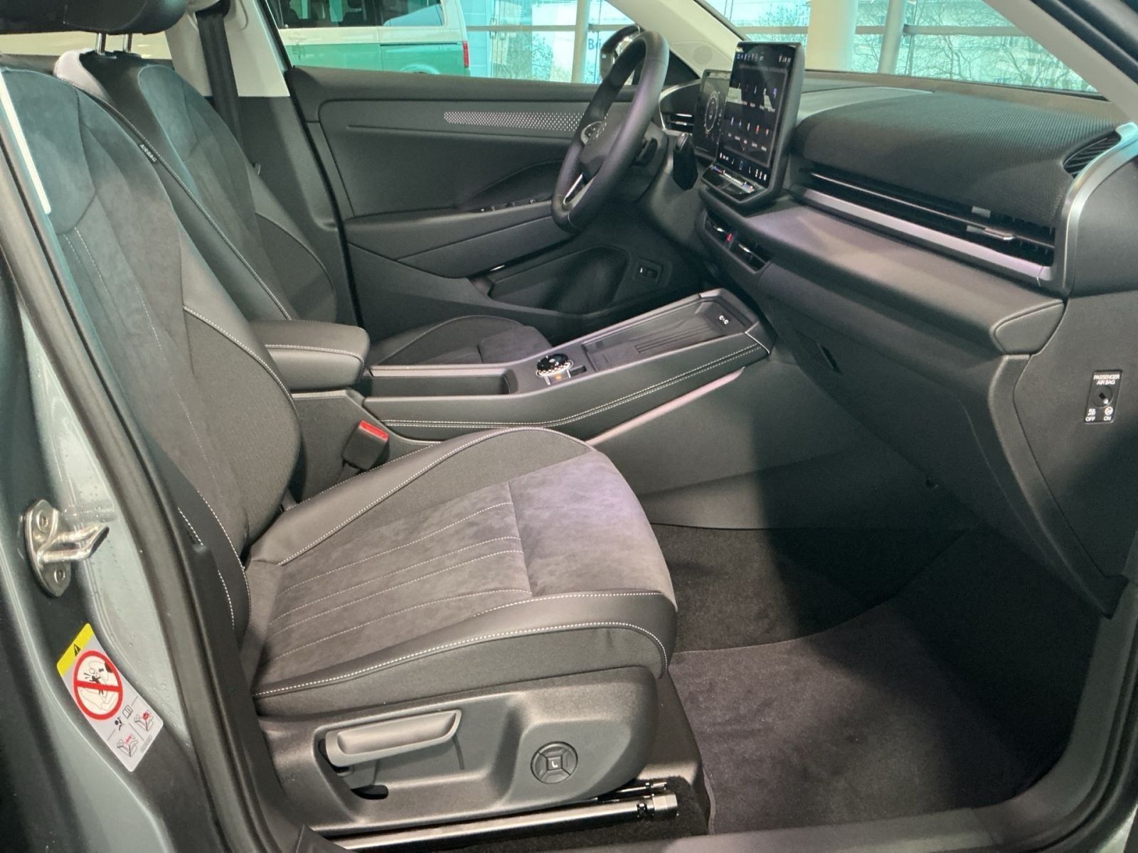 Volkswagen T-Roc - Bild 15