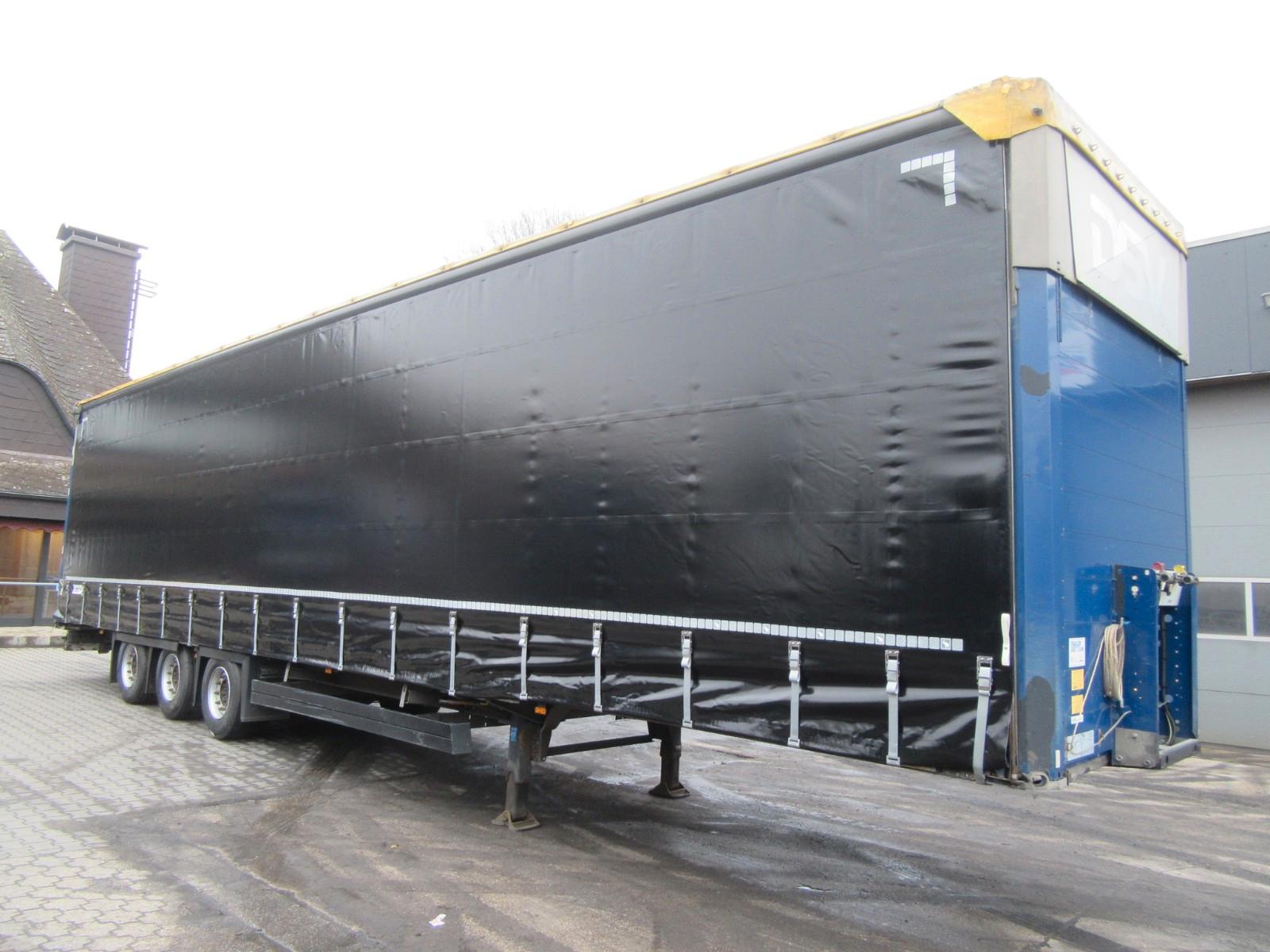 Schmitz Cargobull Mega Varios REIFEN & PLANE NEU, Bremse 50%