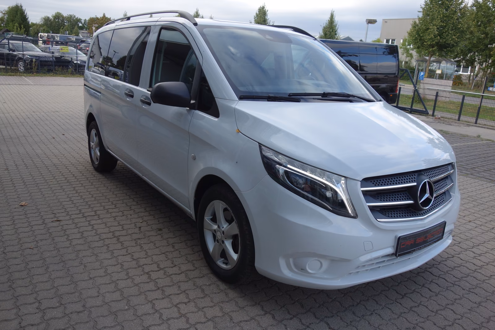 Mercedes-Benz Vito 110 CDI Tourer Kompakt LIEGEPAKET/STDHZG, миниатюра 2