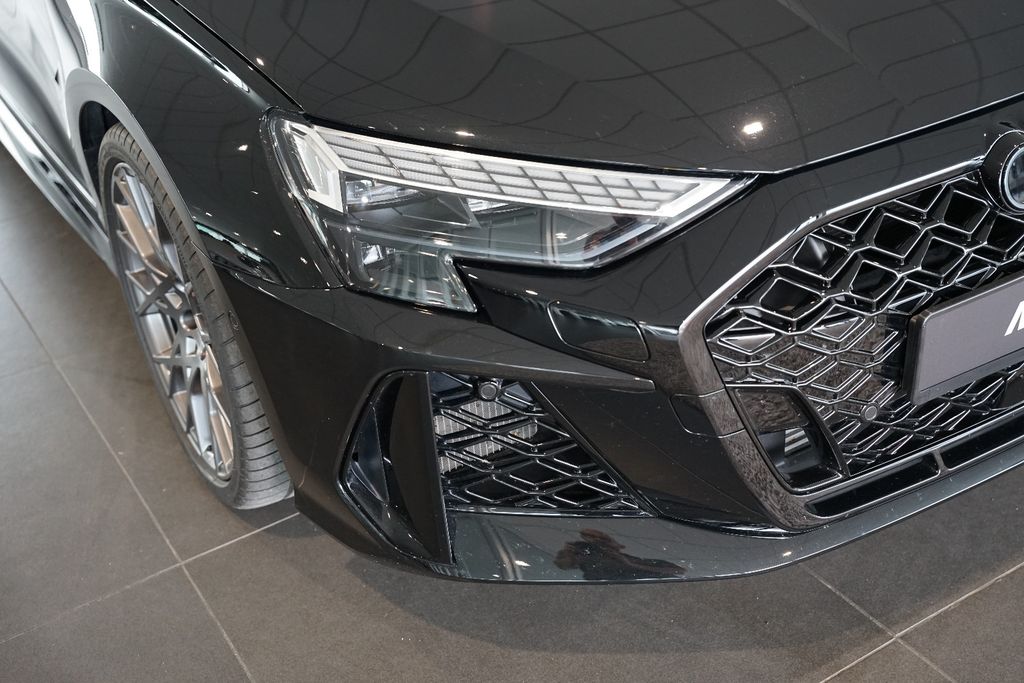 AUDI RS3 Sportback | Panoramic Roof | Bucket Seats | Carbon Fiber AUDI RS3 Sportback | Panoramic Roof | Bucket Seats | Carbon Fiber