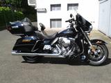 Harley-Davidson FLHTK E-Glide mit Jekill