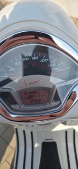 Vespa GTS 300 ABS - VESPA VON 126 BIS 250 CCM