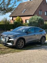 Audi Q4 e-tron 40 e-tron -Sportsback-HUP-PANO-Matrix  - Audi Q4 e-tron von privat