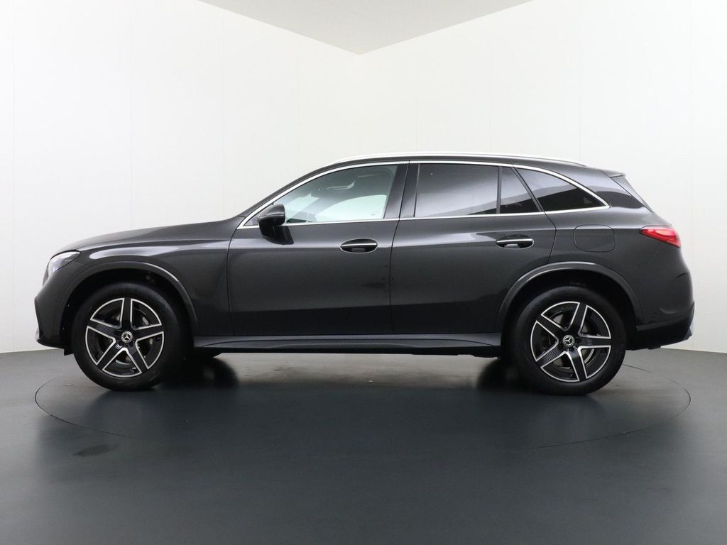 Mercedes-Benz GLC 300 300e 4MATIC AMG Line panorama dach wegkl