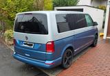 Volkswagen T6 Multivan - silberne Volkswagen T6 Multivan