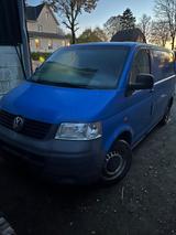 Volkswagen T5 Transporter - Volkswagen T5 Transporter in Lübeck