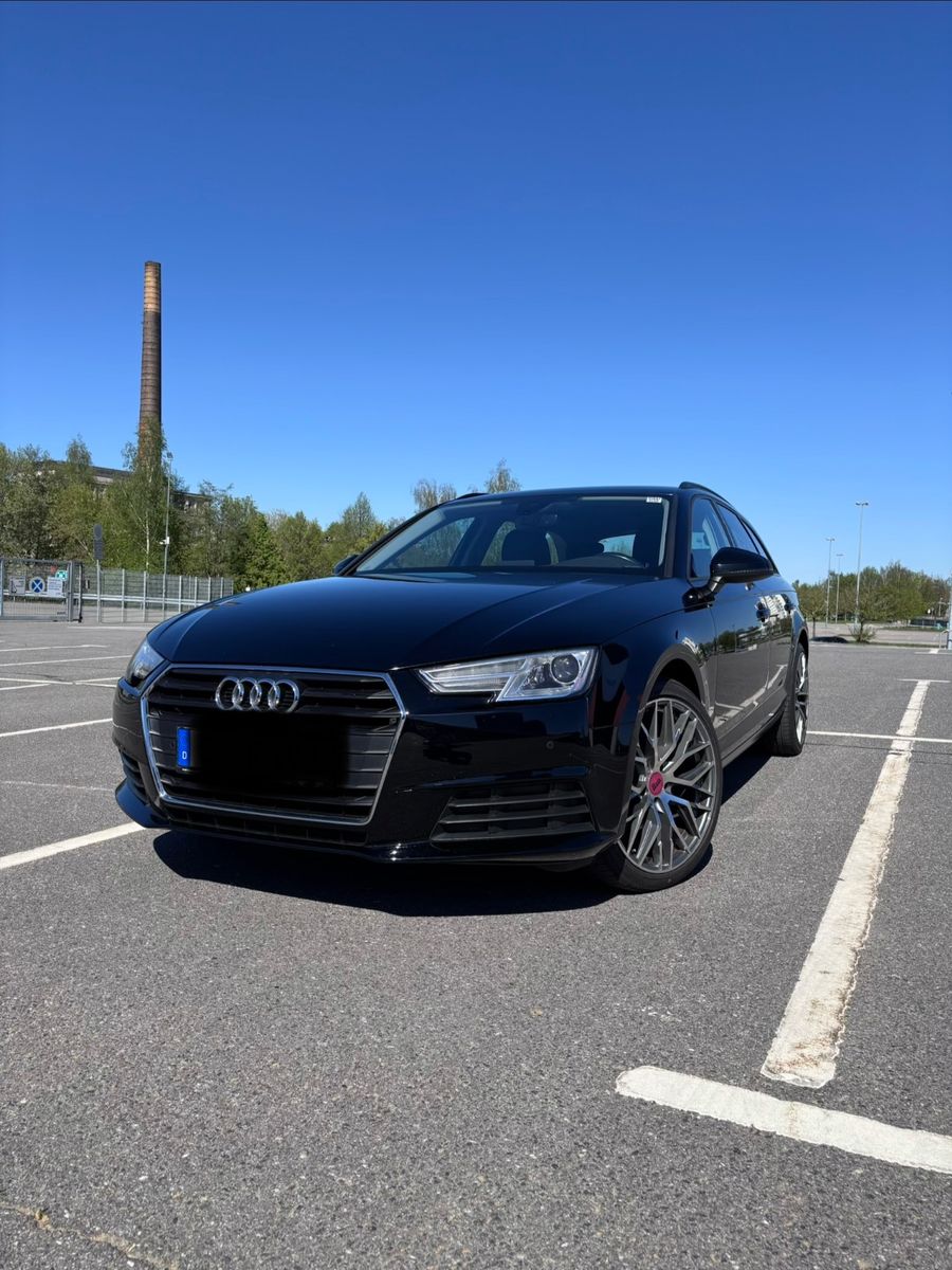 AUDI A4