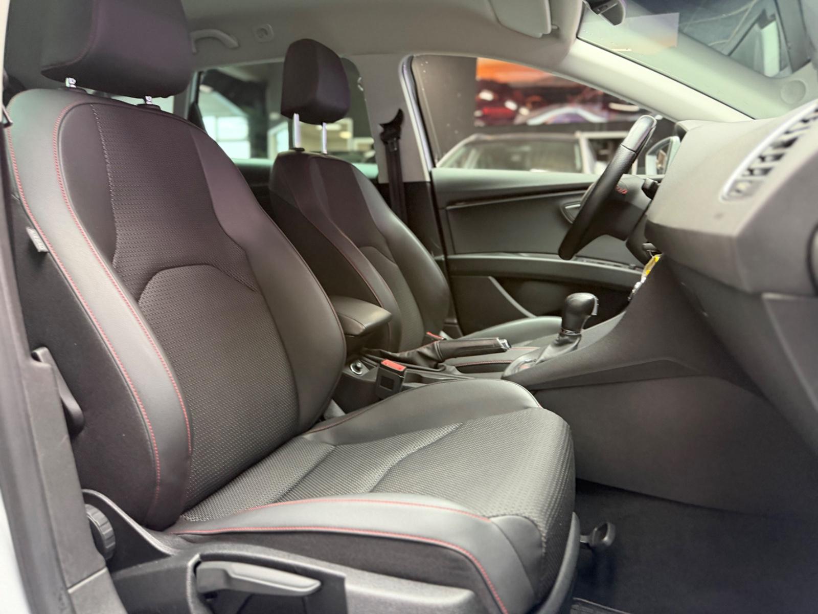 Seat Leon ST FR 1.8l /AHK/LED/AHK/BT/Navi/SHZ