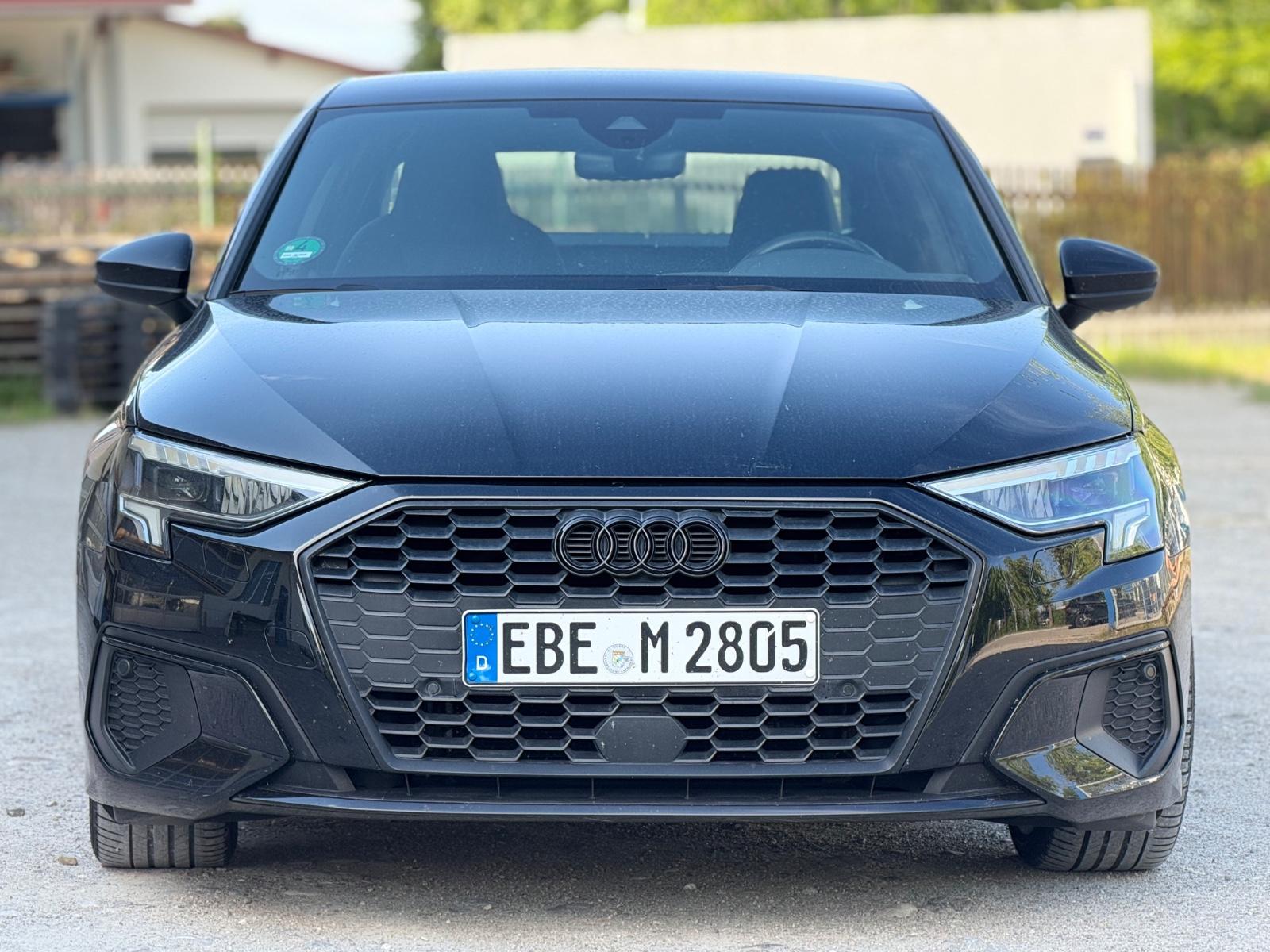 Audi A3 Limousine 35 TFSI°AUTOMATIK°APPLE°8xALU°TOP°