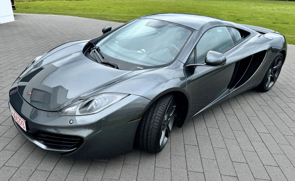 McLaren MP4-12C