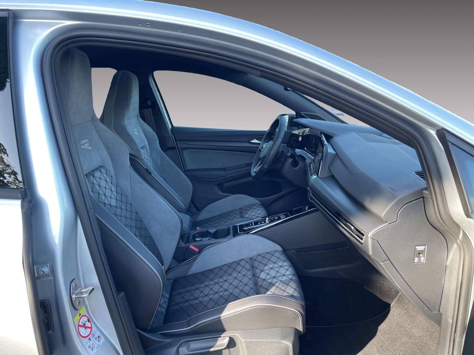 Volkswagen Golf - Bild 10