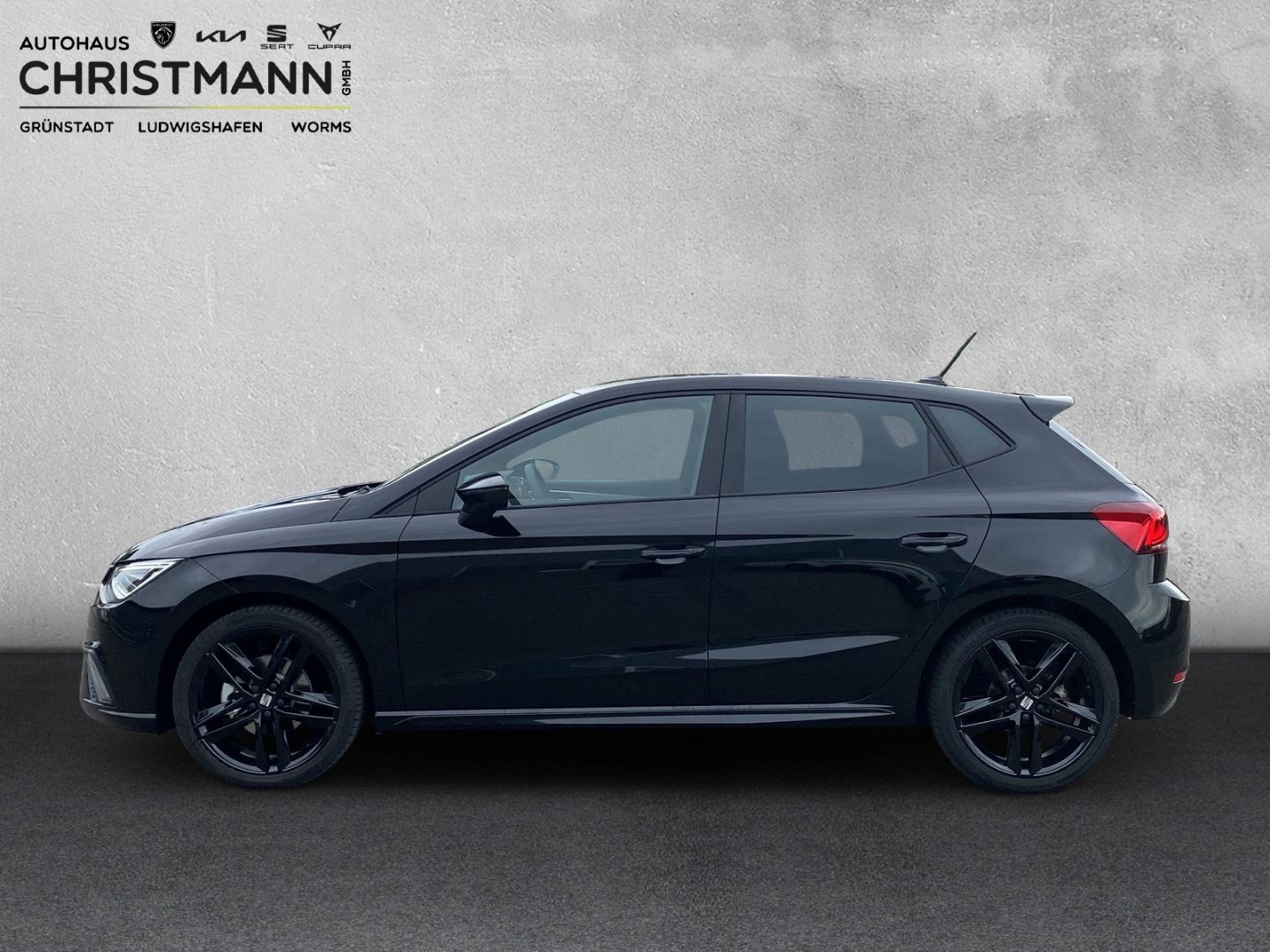 Fahrzeugabbildung SEAT Ibiza FR Black Edition 1.0 TSI EU6e Navi Digital