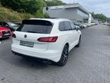 Volkswagen Touareg 3.0 V6 TDI 210kW 4MOTION -R-Line - Volkswagen Touareg: 2.0