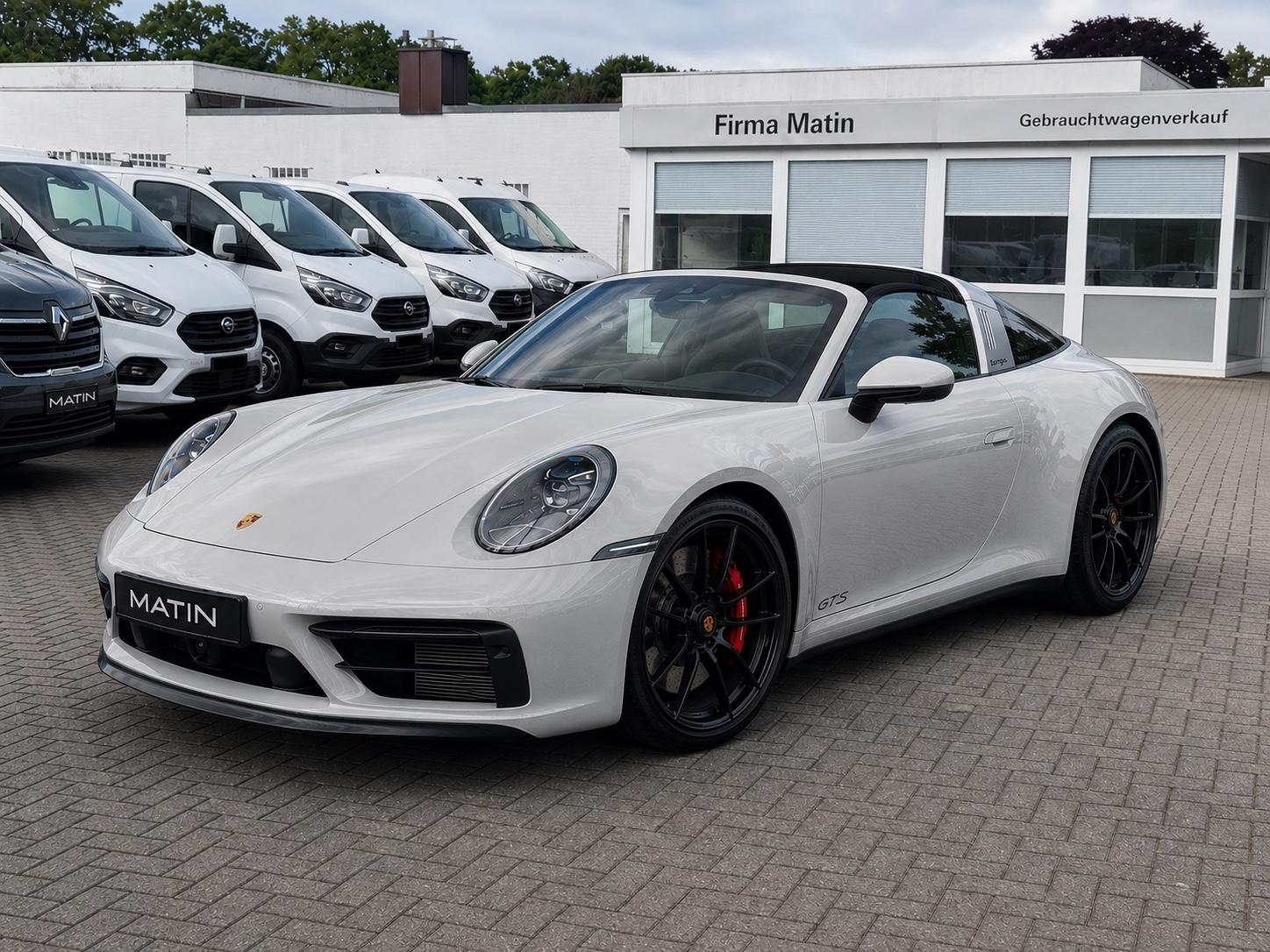 Porsche 992 TARGA 4 GTS HA-LENKUNG/INNO/PDCC/LEDER PAKET
