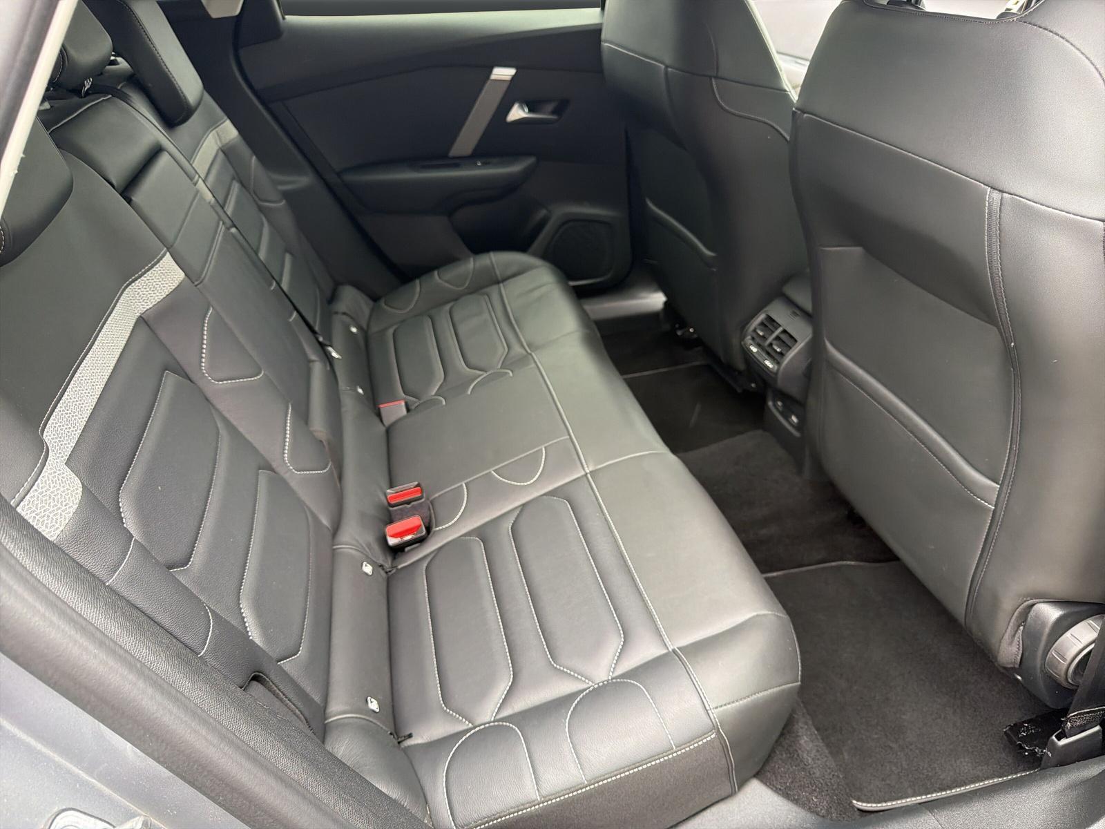Citroën C4 Shine 1.5 HDI Automatik *inkl. Winterräder*