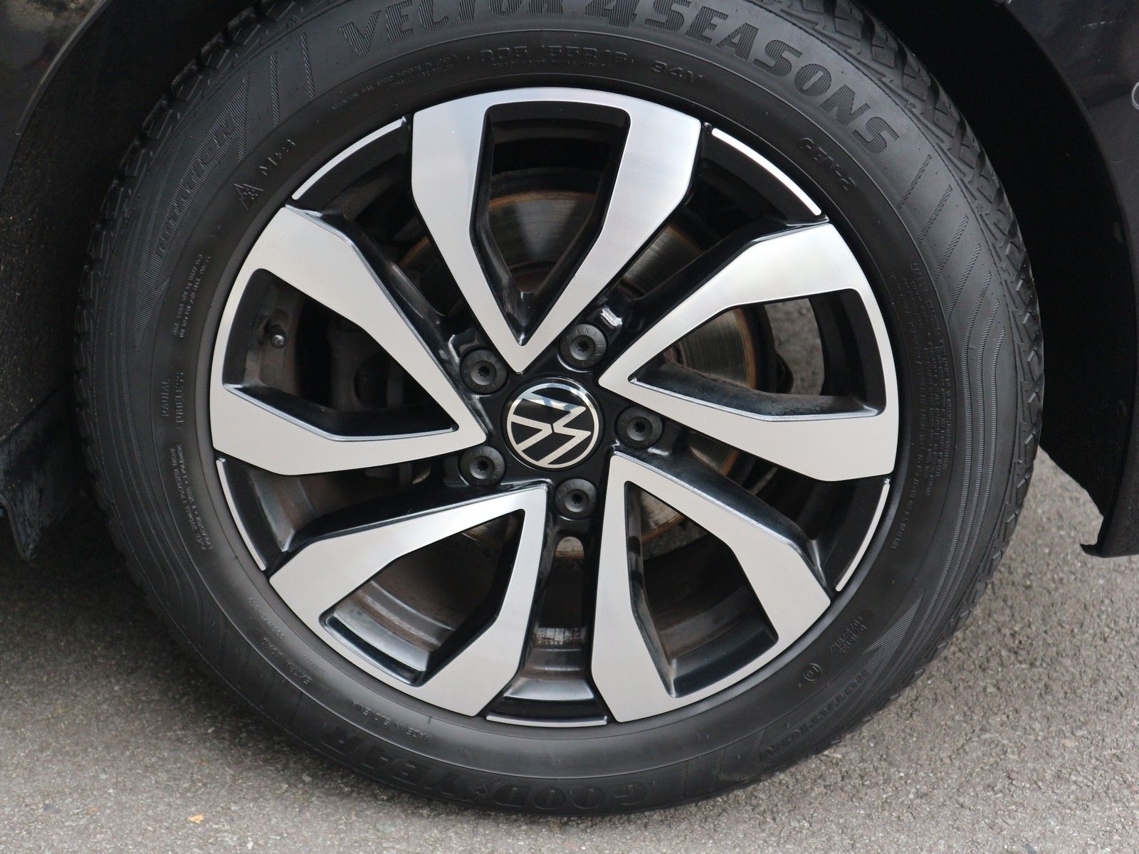 Volkswagen Golf - Bild 7