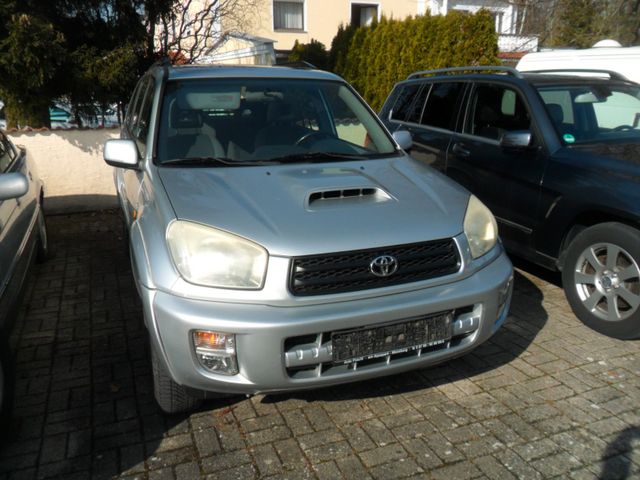 Toyota RAV 4 2.0 D-4D 4x4 Special