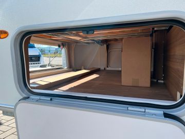 Fahrzeugabbildung HYMER / ERIBA / HYMERCAR Eriba Touring 542 - Legend - Modell 2023