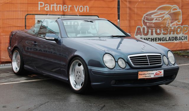 Mercedes-Benz CLK 320 * Avantgarde * AMG * Top Gepflegt *