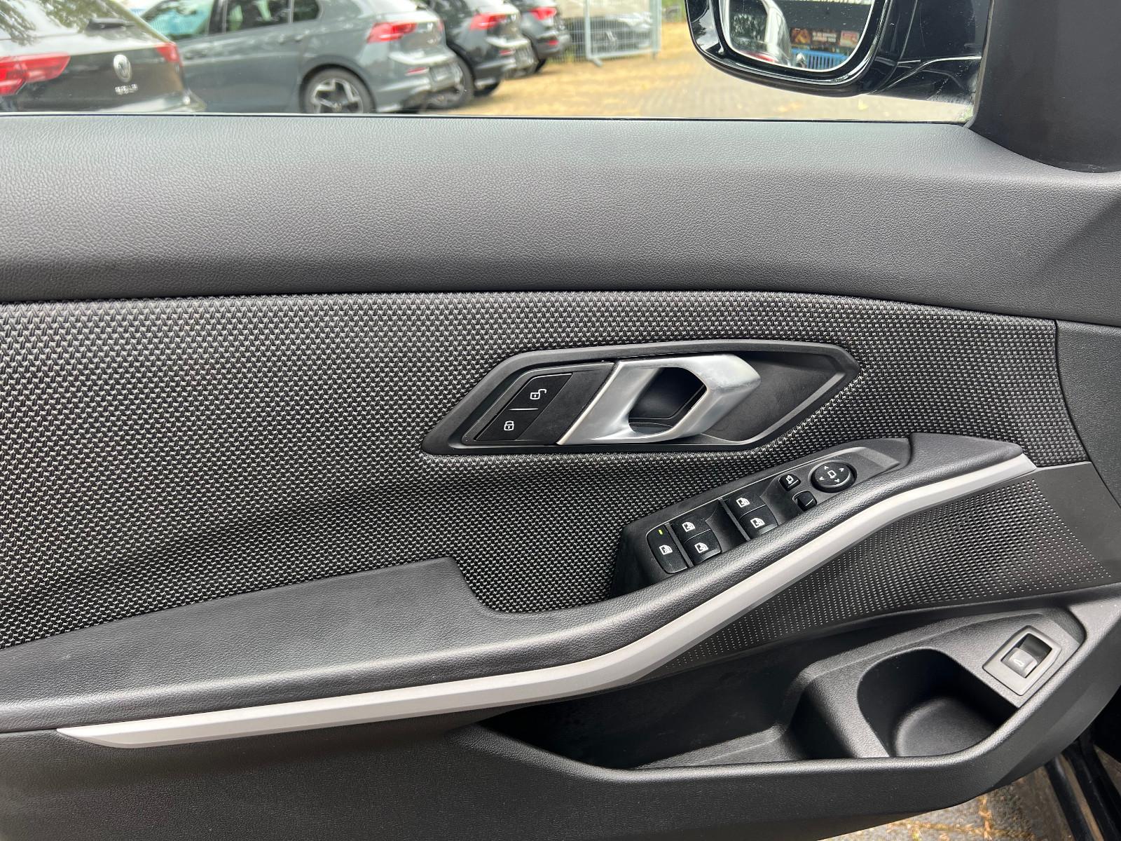 BMW 3 Series i Touring LED NAVI KAMERA GARANTIE, миниатюра 9