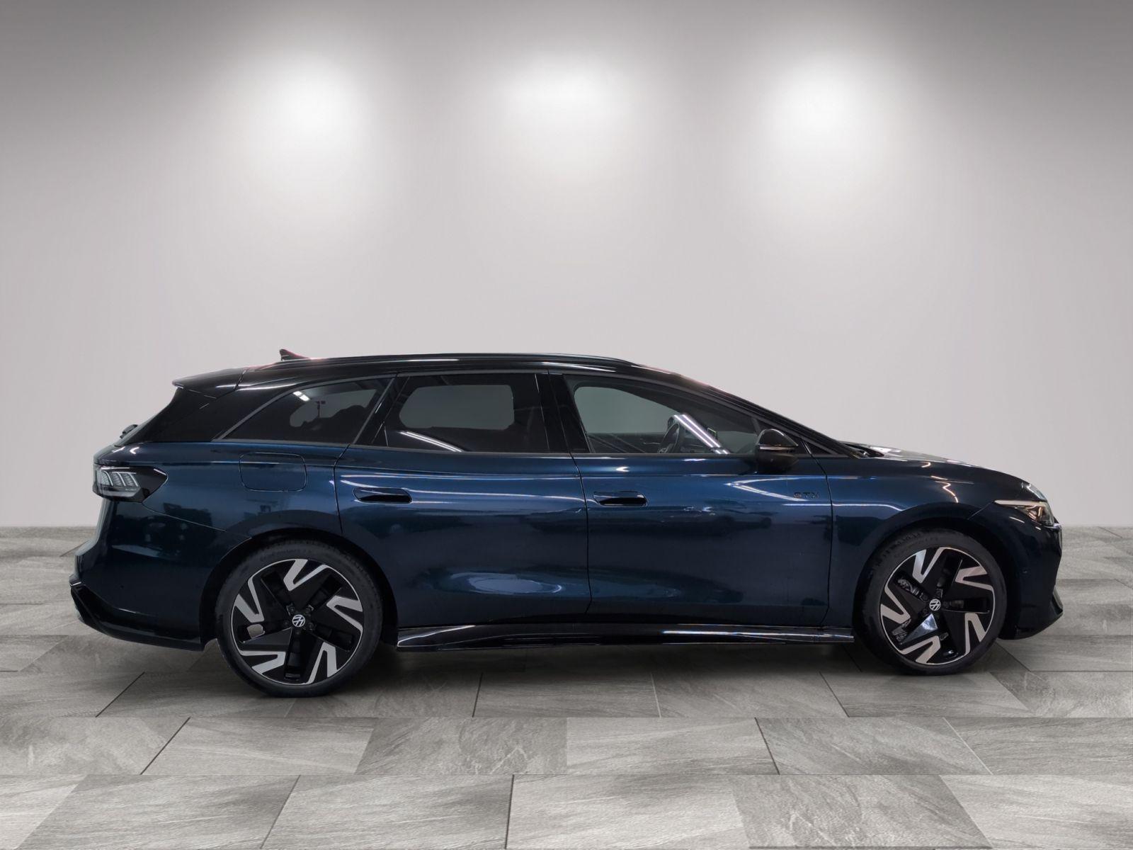 Volkswagen ID.7 Tourer GTX 91kWh/AHK/Matrix/Pano/WäPu/2.31G