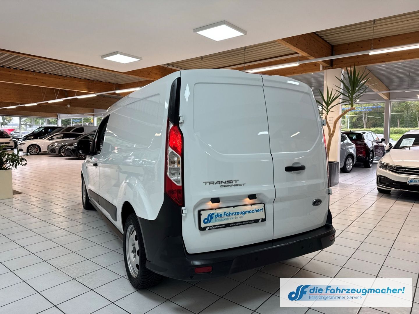 Fahrzeugabbildung Ford Transit Connect Kasten lang 1.5 EcoBlue EU6d Kur